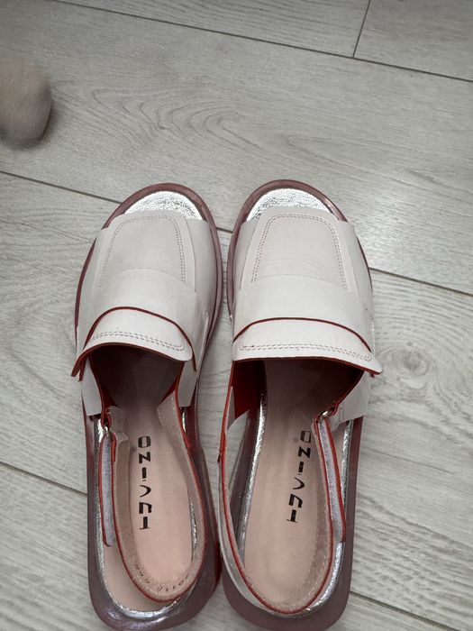 Сандальи новые Tucino