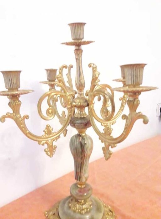 Sfejnic din bronz cu onix