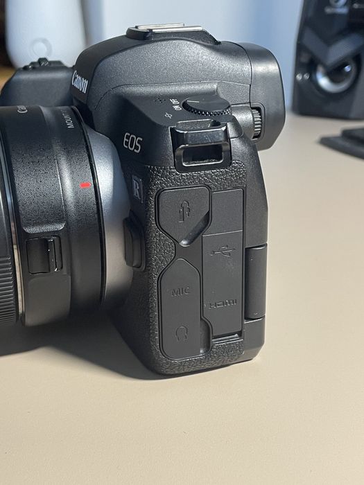 Canon EOS R in stare excelenta !