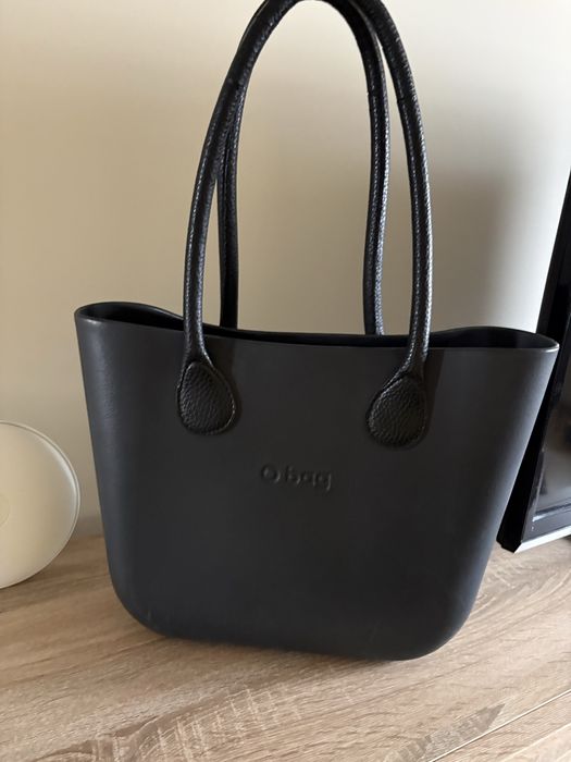 Черна чанта Obag