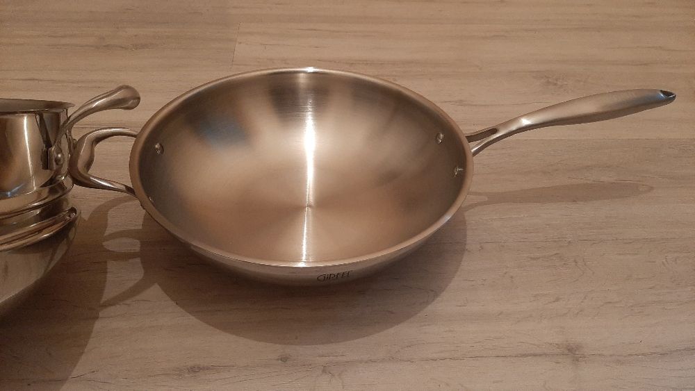 Сковорода вок. Gipfel.