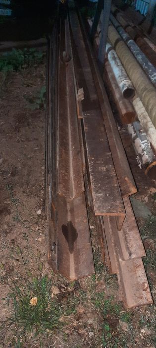 Уголки 63 ,75 хорошем состоянии