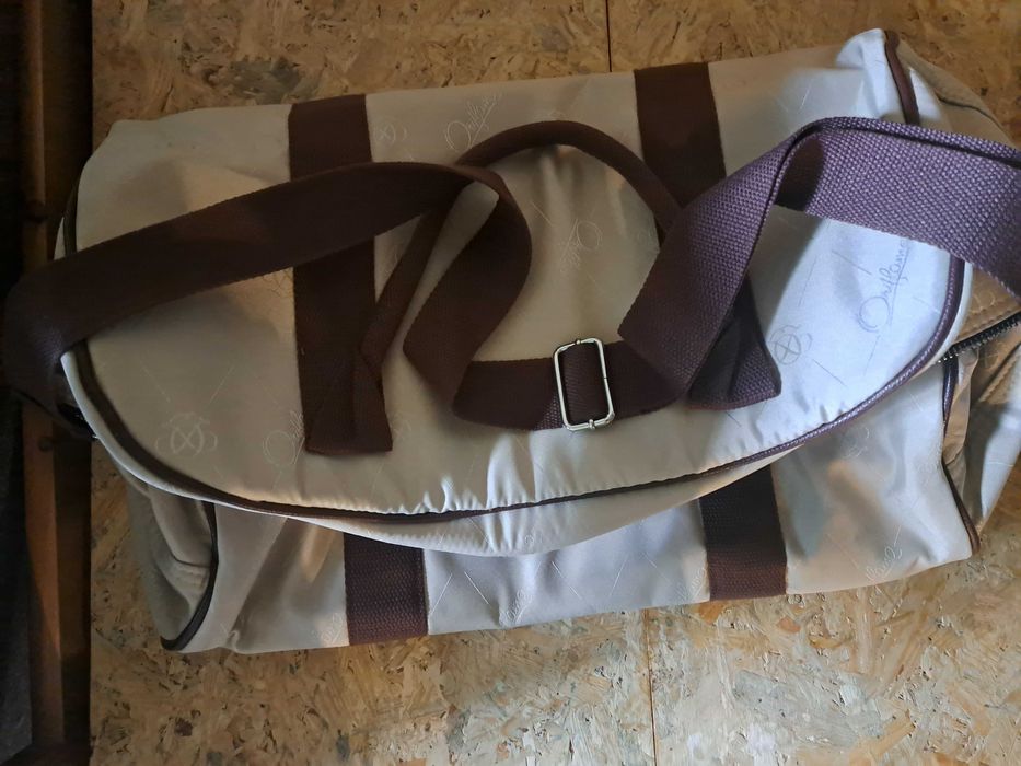 Луксозна пътна чанта