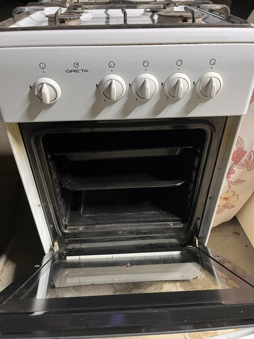 Продам Газовую плиту