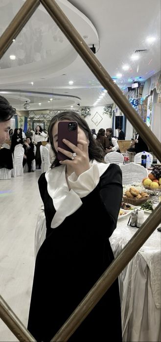 Вечернее атласное платье