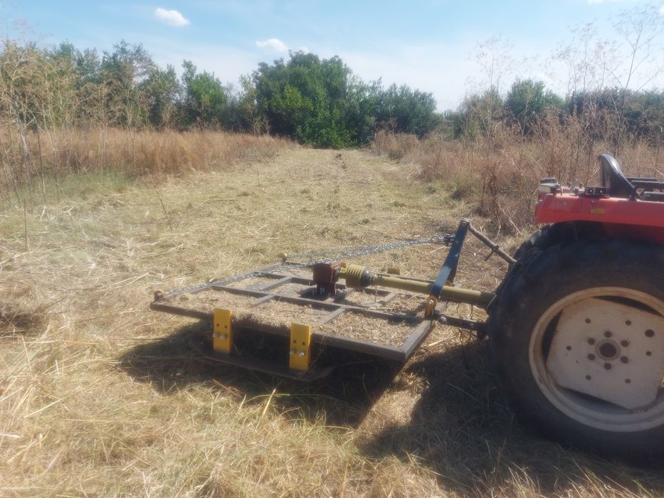 Услуги с  малък трактор