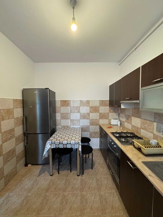 Apartament chirie două camere.