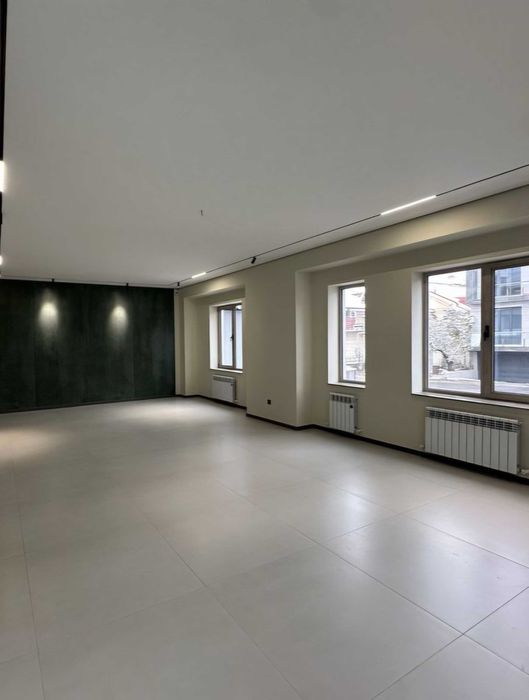 Евро дом. Буюк Ипак Йули. Севастопольская.