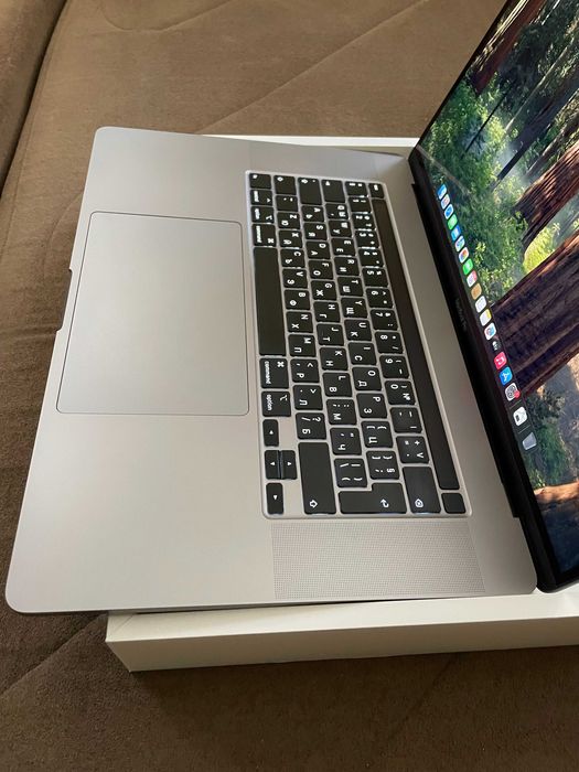 16" Core i7 MacBook Pro A2141 (2019) Space Gray-i7/16GB RAM/512GB SSD
