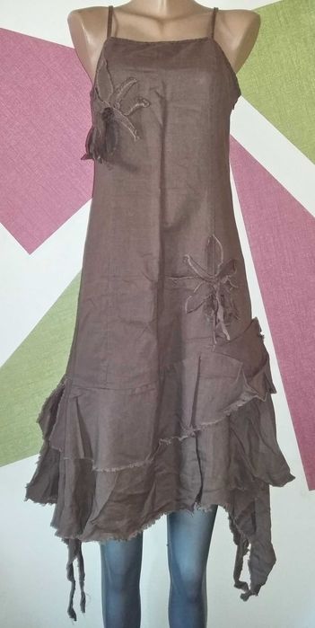 Rochie Unicat din in cu aplicatii florale franjurate volane asimetrice