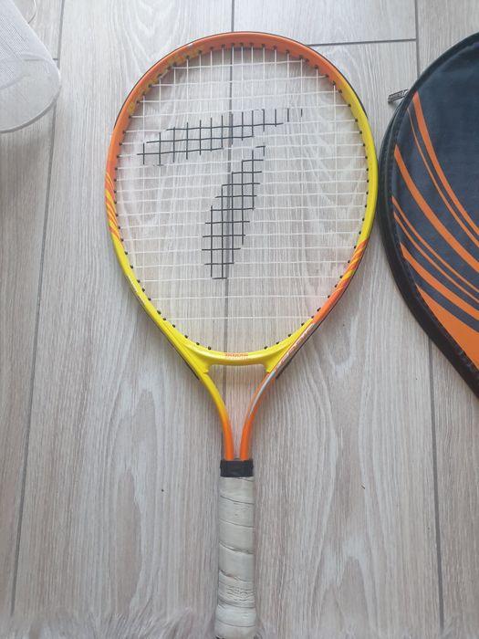 Ракетка для большого тенниса