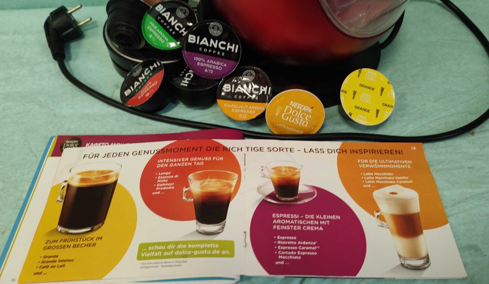 Кафемашина с гаранция 1 година NESCAFÉ® Krups automat Melody.Red