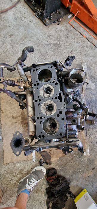 Vând touran  1.9 2009