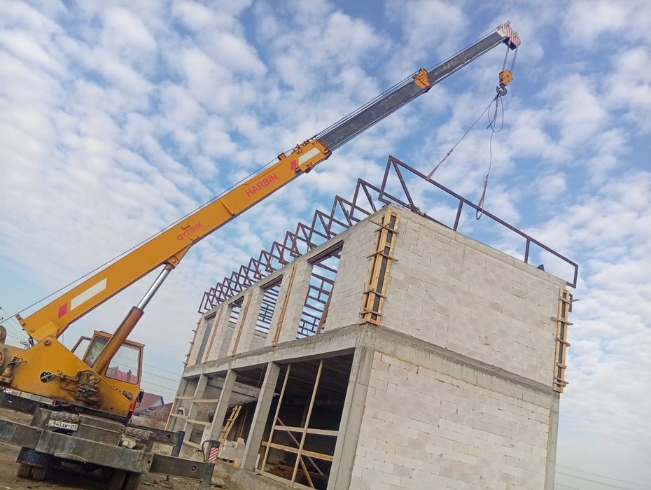 Услуги авто кран. Алматы.