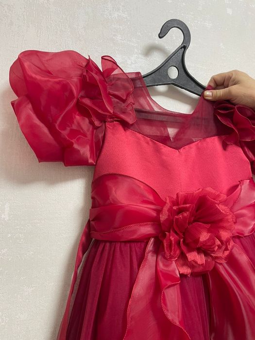 Платье нарядное для девочек