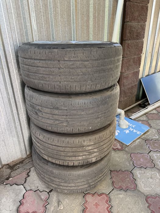 Продам колеса оригинал, диски 18 размера, красивые б/у