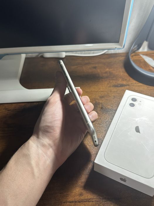 Iphone 11 (128 gb) без ремонта