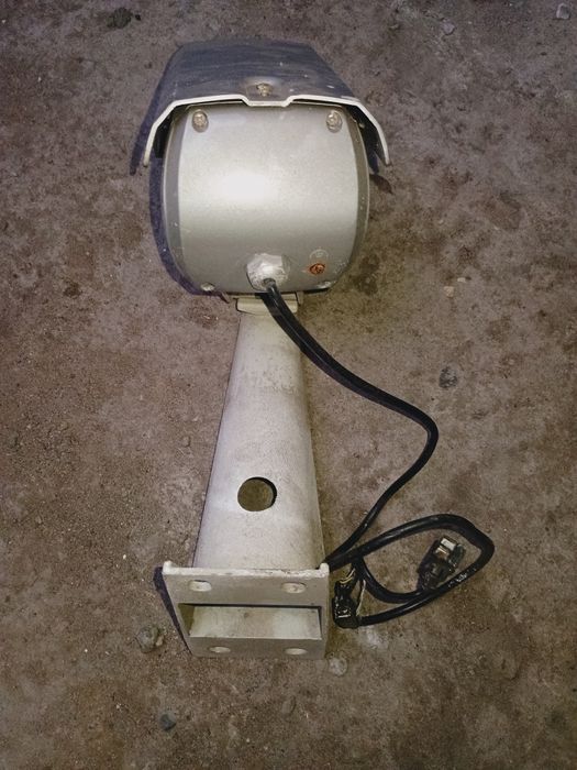 Продам камеры видеонаблюдения б/у рабочие