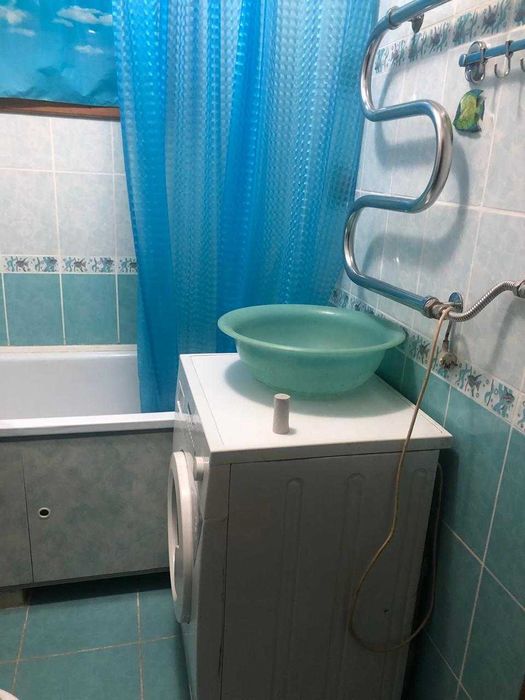 =Сдам полуторку=