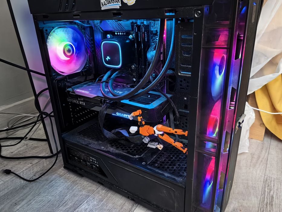 I9-11900k + Z590 Plus wifi + deepcool