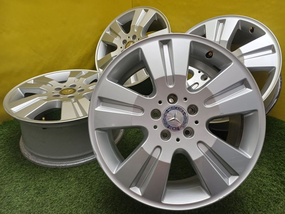 Диски R18 5x112 на Mercedes и другие.