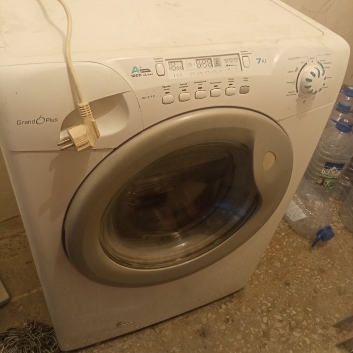 Kir yuvish mashinasi sotiladi holati idyal