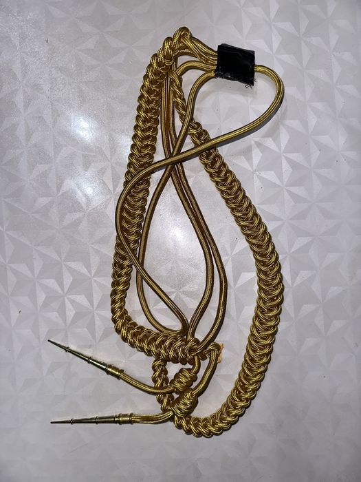 Парадный аксельбант и ремень