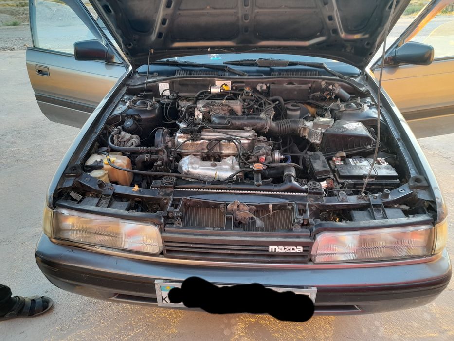 Мазда уневерсал отличное состояние