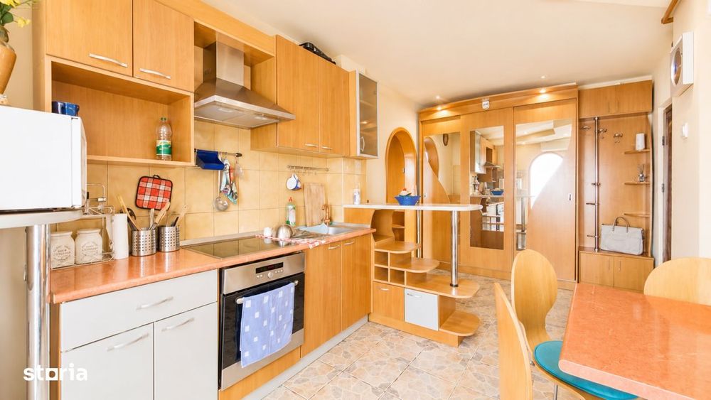 Apartament de inchiriat | Potrivit pentru studenti sau un cuplu | Zona