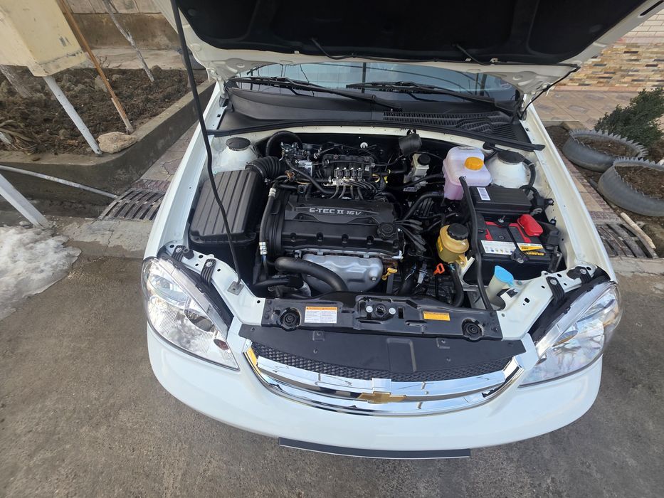 Lasetti 1.6 avtamat 2013