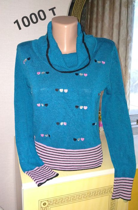 Кофточки женские