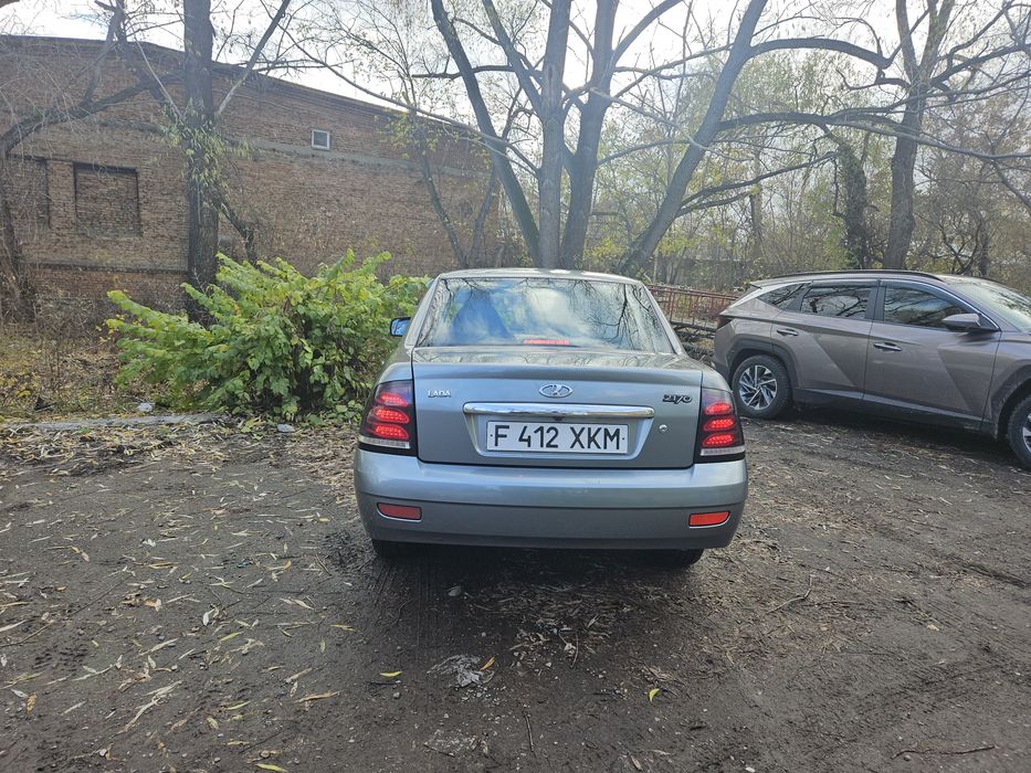 Продам Приора 1 2007