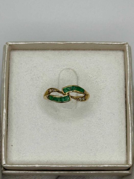 INEL AUR 14K + 4 Diamante = 0.04ct + 10 Smaralde = 0.30ct - Vintage !