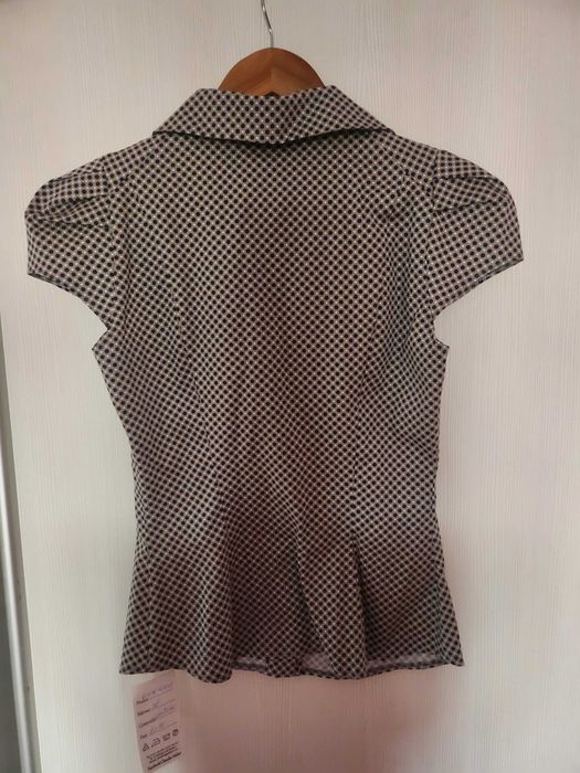 Camasa noua cu buline XS