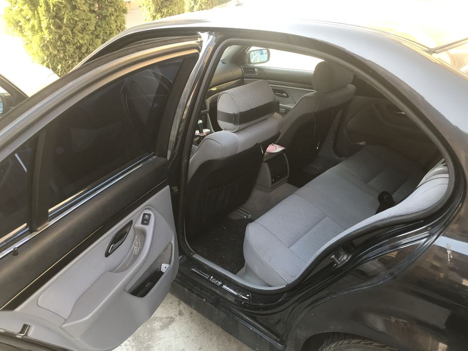 Navigatie bmw e39  sau cu totul pt piese