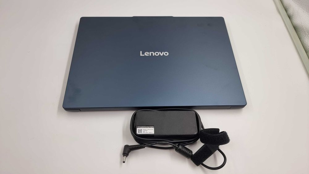 Lenovo IdeaPad Slim 3 [Amanet Club Caro]