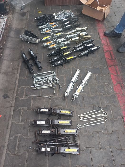 Домкрат тойота комплект