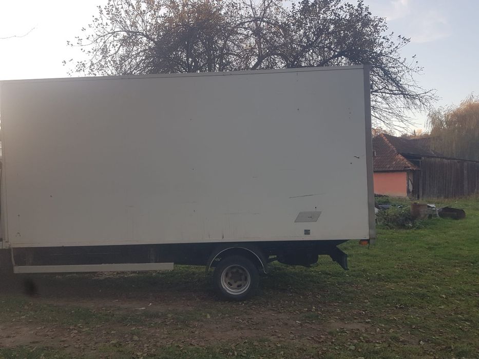 Duba cub izoterme iveco daily Varfurile • OLX.ro
