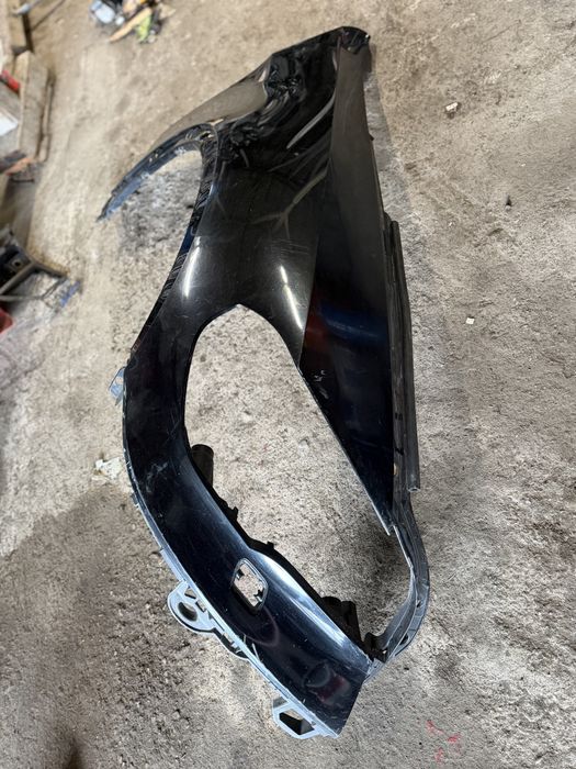 Aripă  st sau dr.  E70  Facelift  + faruri sau separat