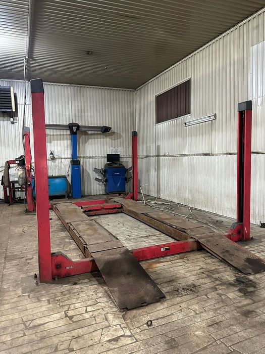 Продам стенд 3Д развал-схождение .