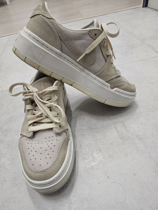 Snickersi Nike air low,39