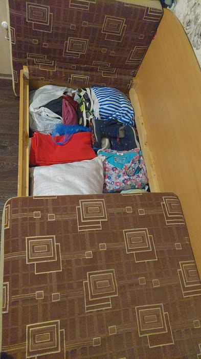 Отдам диван за 4 000