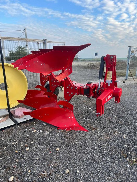 Plug Unlu 3 brazde trupite reversibil hidraulic Nou