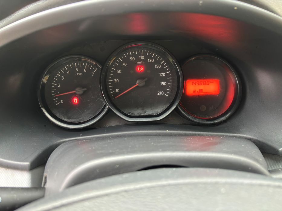 Dacia logan 2 149000 km reali se poate verifica are instalatie de gaz tomasetoo montata de circa 1 an este in stare buna