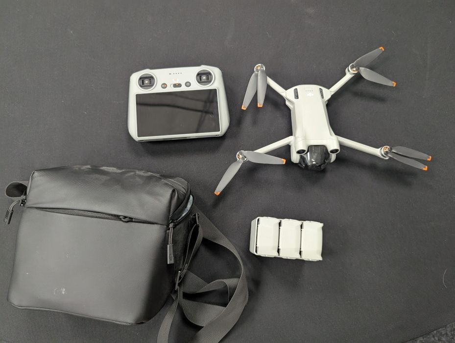 DJI 3 mini fly more combo