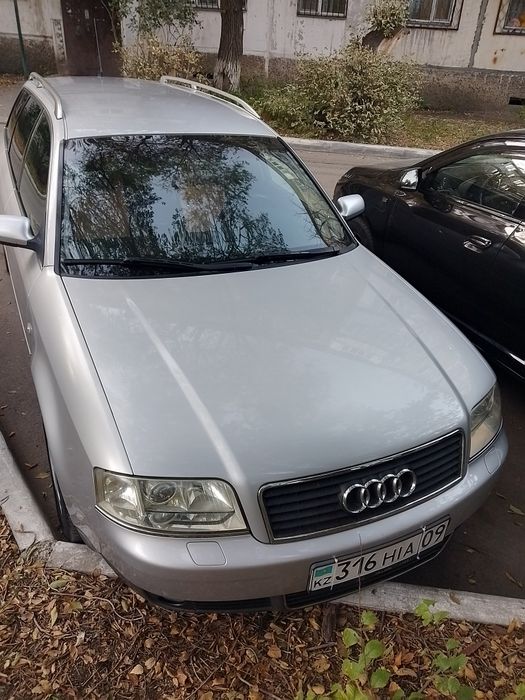 Автомобиль Ауди А6 С5