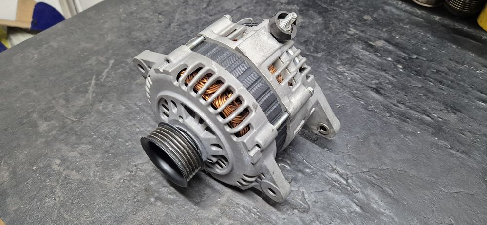 Генератор Subaru Legacy BH/BE 100A