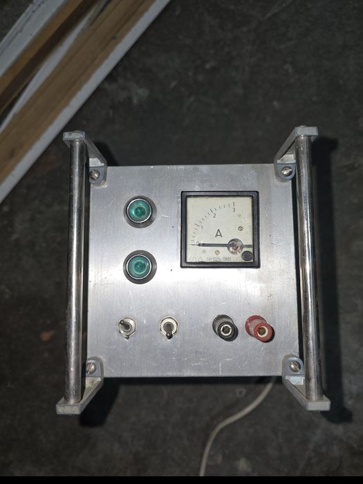 Aparat verificare tensiune vintage