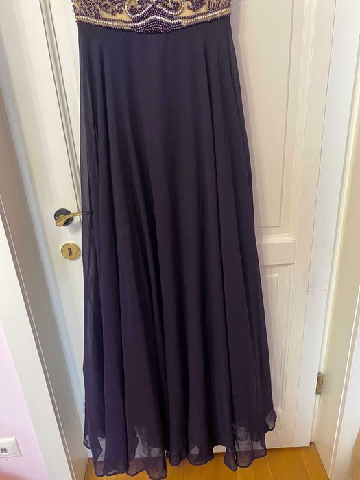 rochie mov lunga eleganta cu pietre