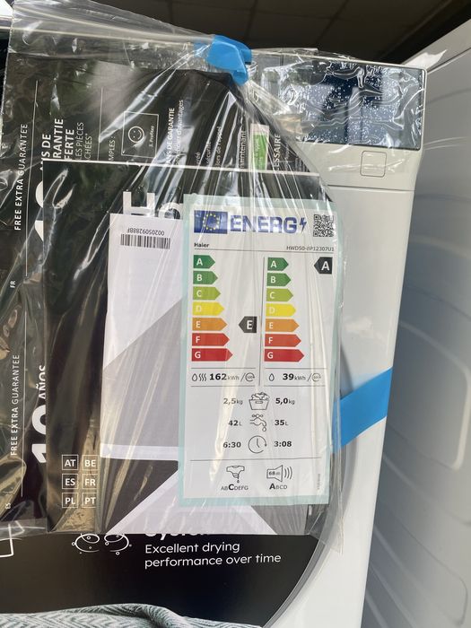Мини пералня със сушилня Haier. HWD50-BP12307U1 5.0/2,5 kg.